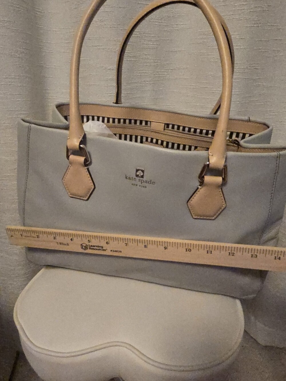 kate spade mint green tote with cream handles - Picture 10 of 11